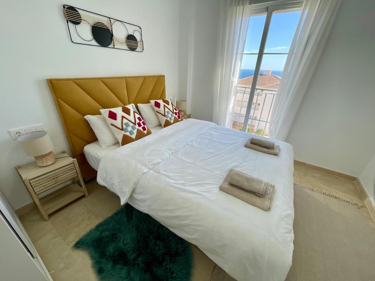 Hill Sea View Apartment Manilva Exterior foto